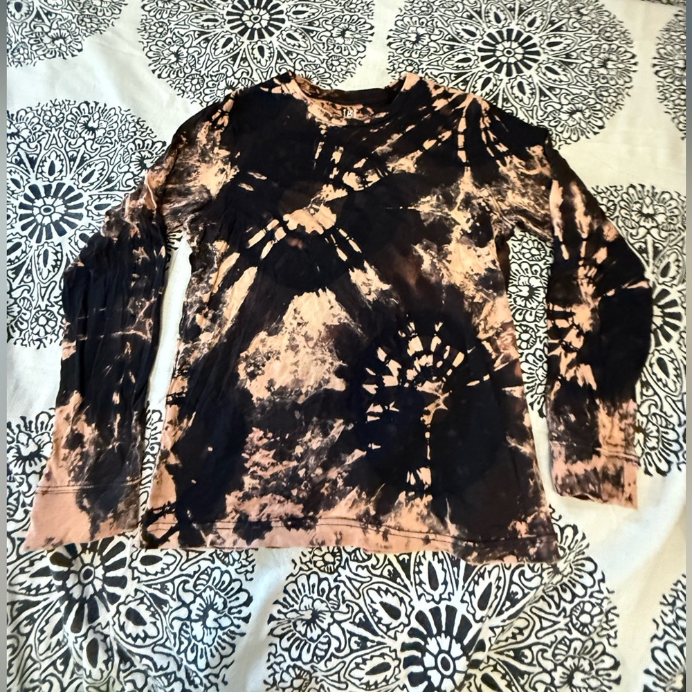 Hand made Tie-Dye Long Sleeve Shirt